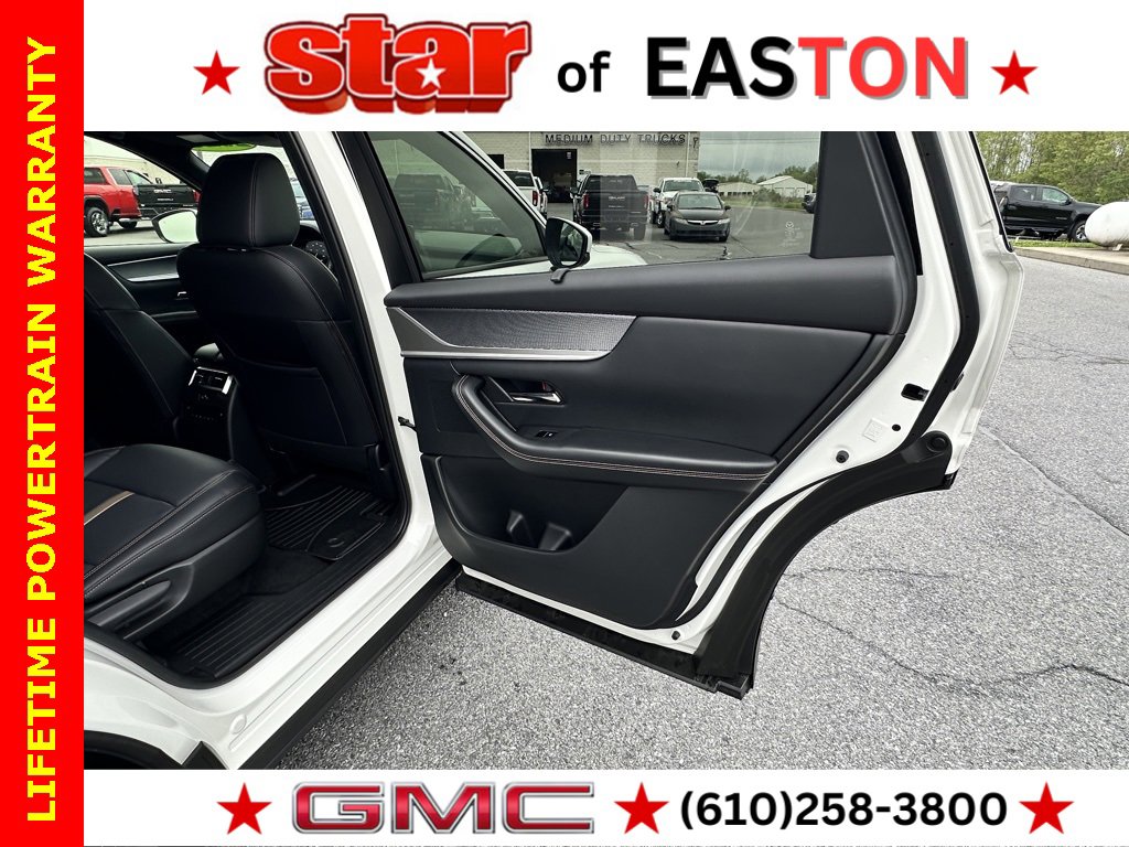 Used 2025 MAZDA CX-90 3.3 Turbo w/ Premium Plus Pkg image 13