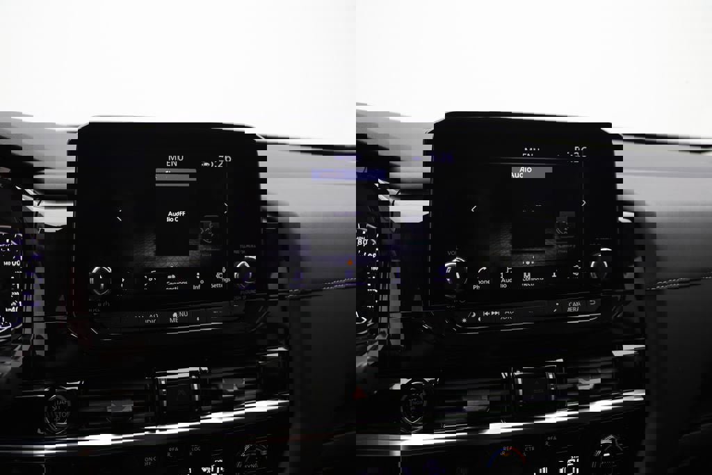 Used 2024 Nissan Pathfinder SV image 20