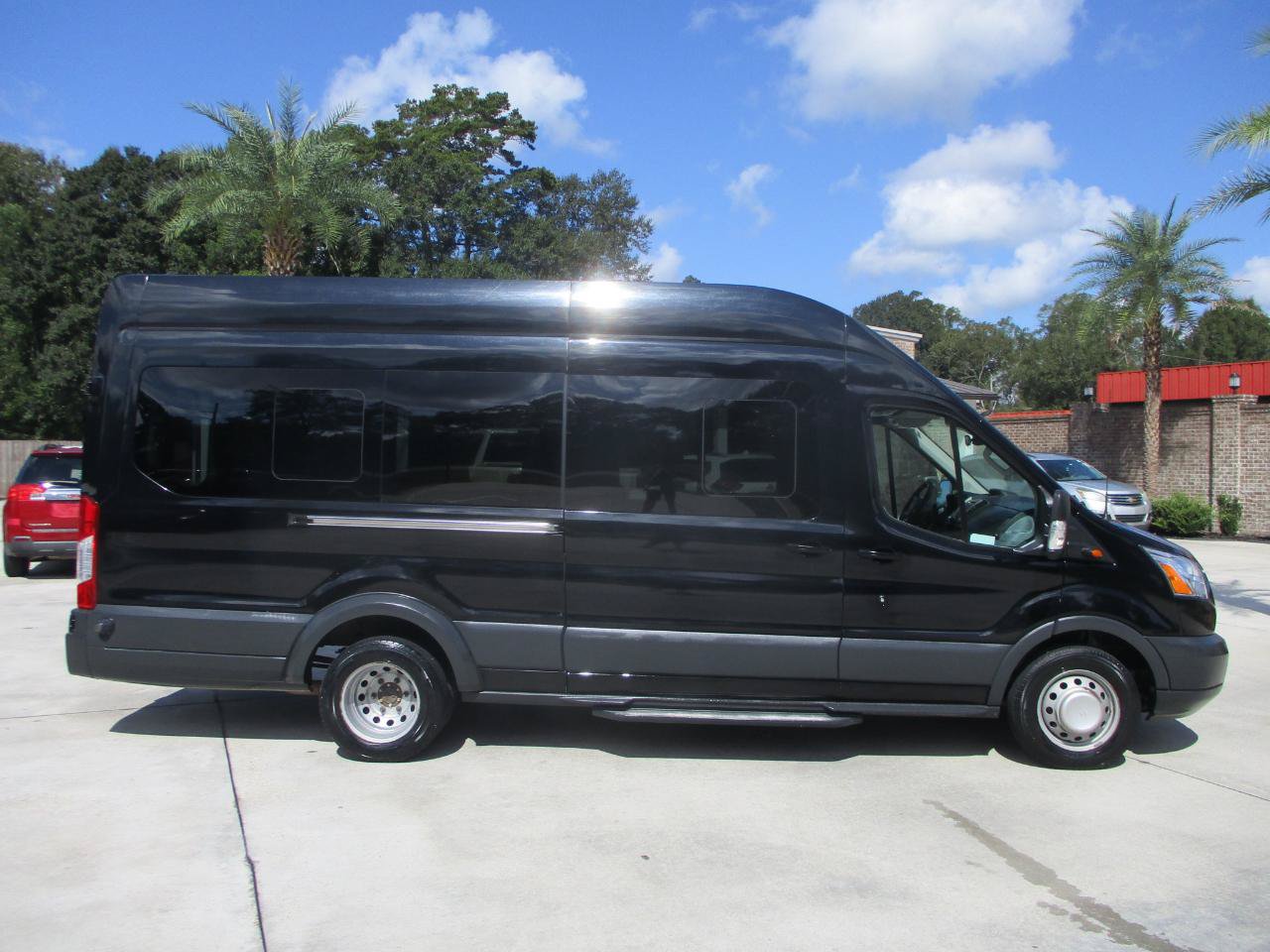 Used 2016 Ford Transit 350 XLT RWD image 29