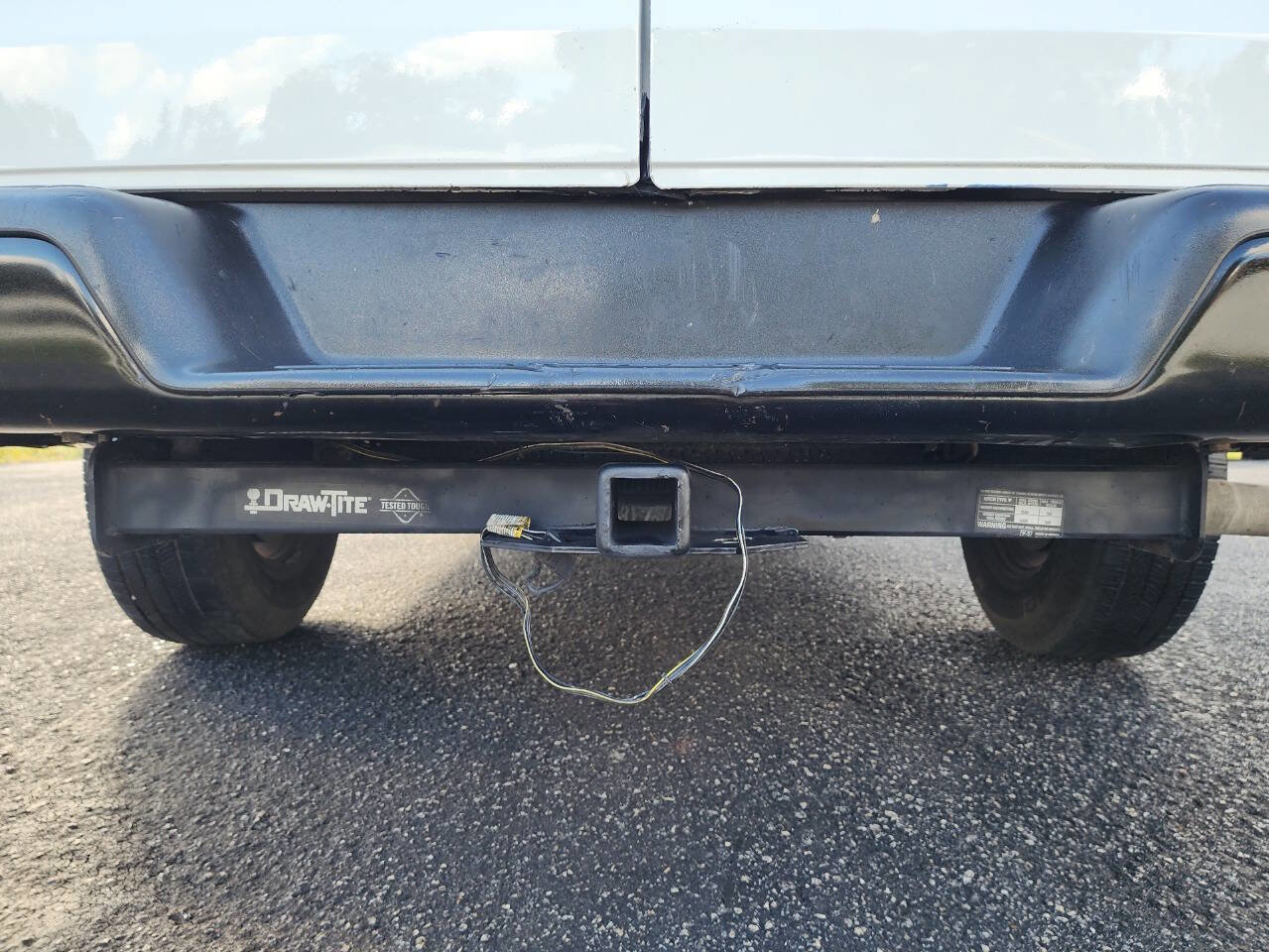 Used 2018 Chevrolet Express 2500 Extended image 32