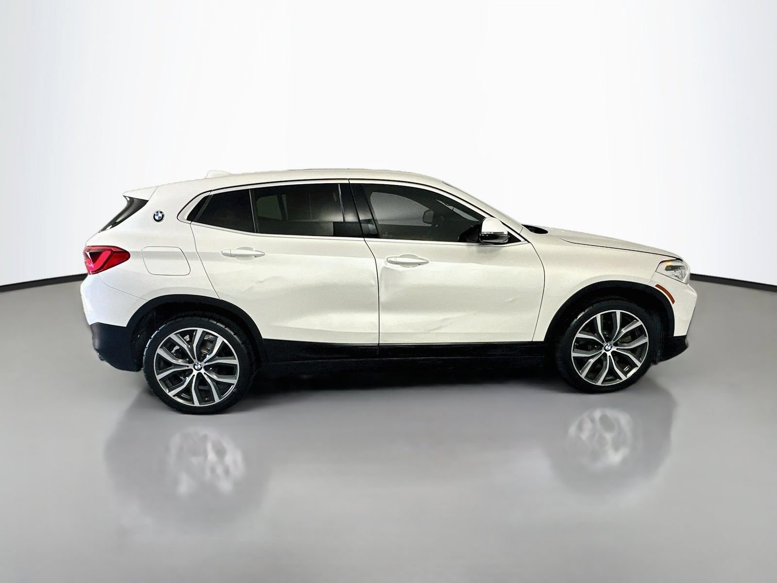 Used 2018 BMW X2 sDrive28i w/ Convenience Package FWD image 8