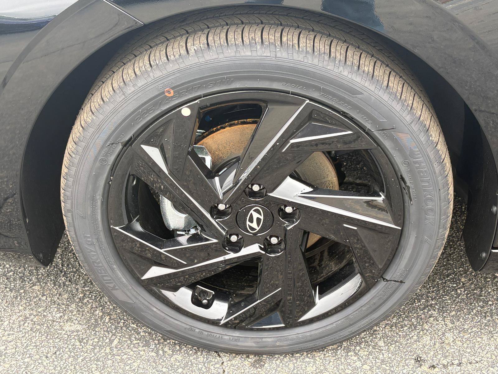 New 2025 Hyundai Elantra Sport FWD image 12