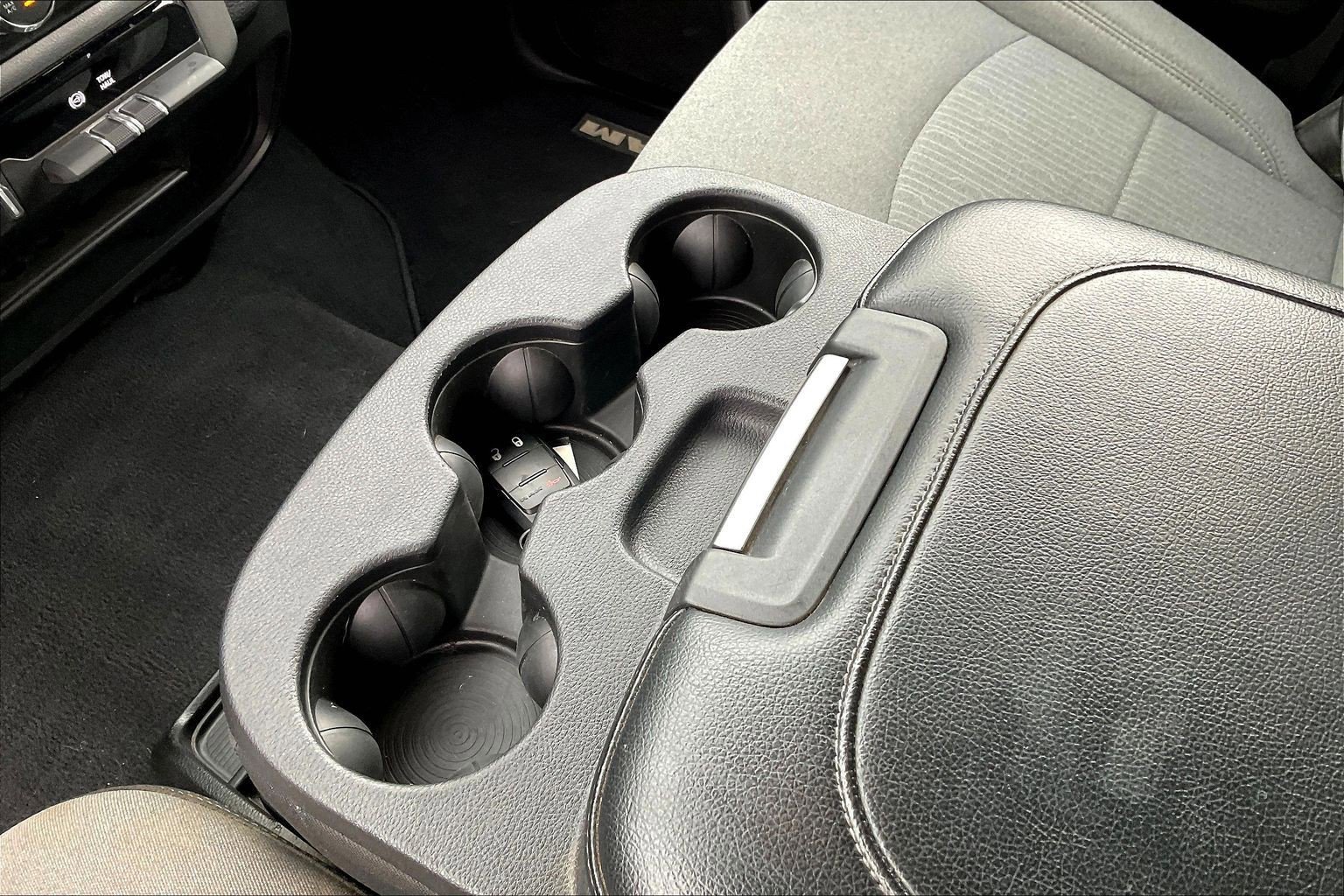 Used 2024 RAM 3500 Big Horn image 16