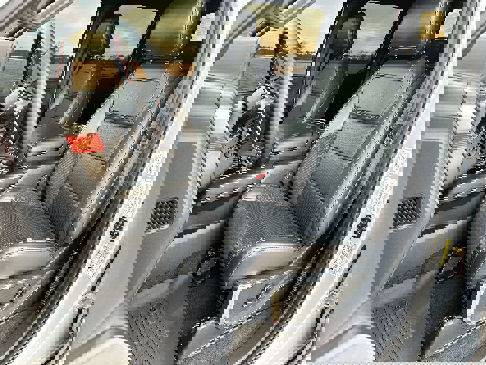 Used 2025 Ford F150 Raptor image 11