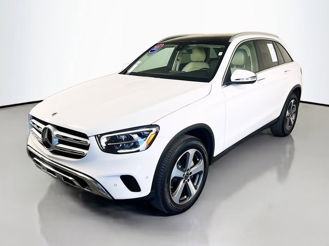Used 2021 Mercedes-Benz GLC 300 4MATIC w/ Premium Package image 4