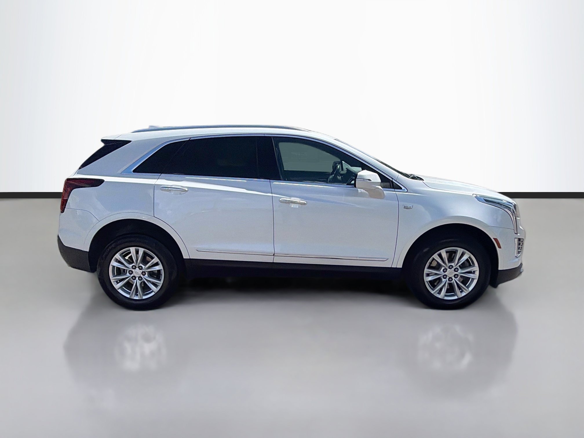 Used 2023 Cadillac XT5 Luxury FWD image 4