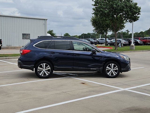 Used 2018 Subaru Outback 3.6R Limited AWD/4WD video 4