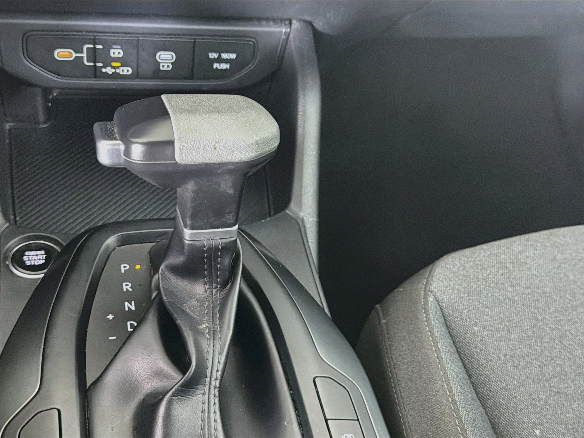 Used 2025 Kia K4 FWD image 23