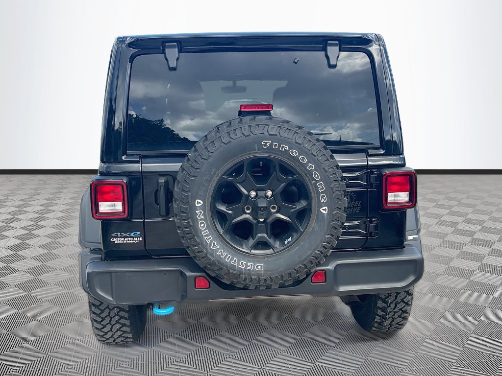 Certified 2023 Jeep Wrangler Unlimited w/ Sun & Screen Package AWD/4WD image 7