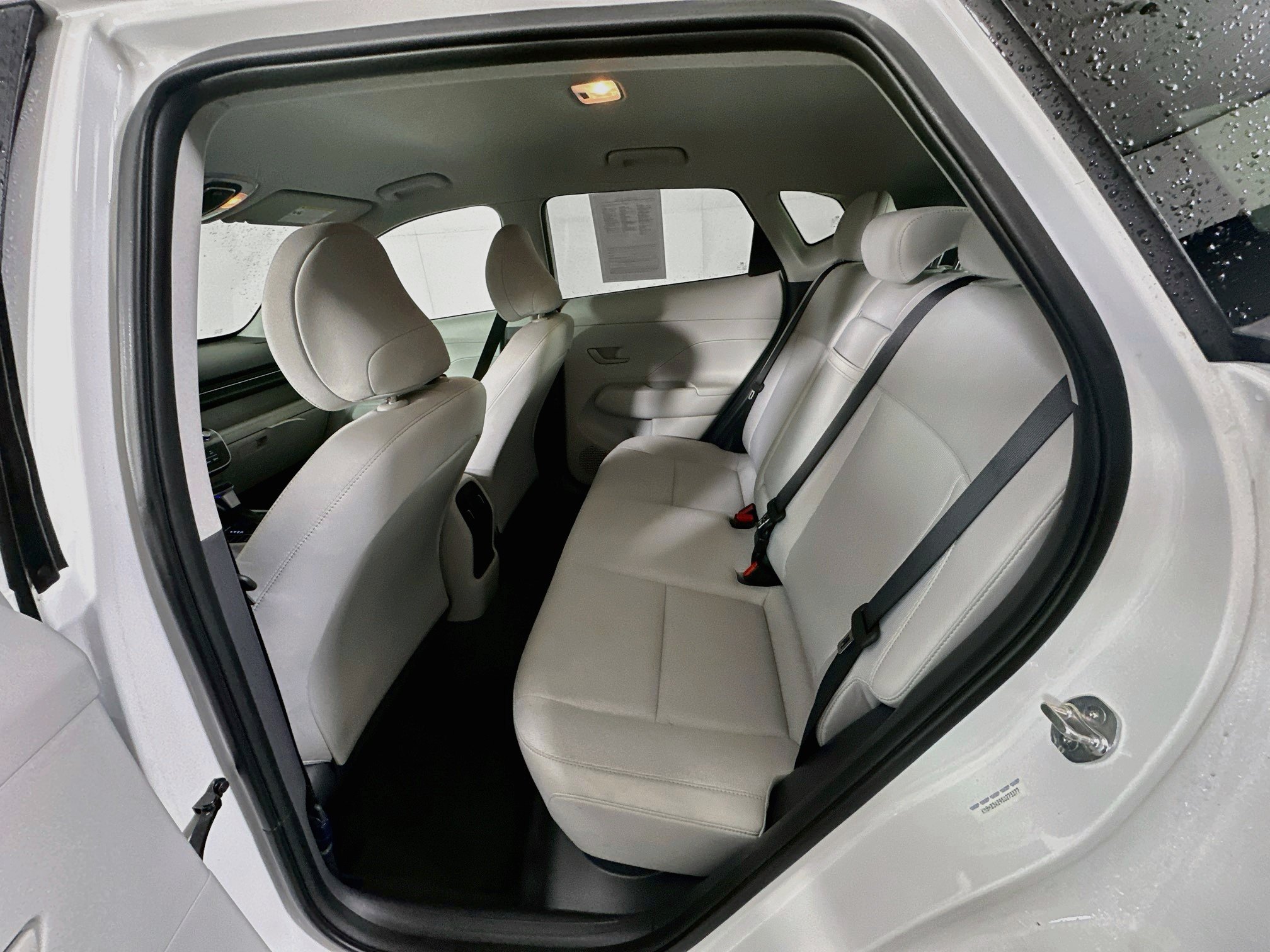 Used 2025 Hyundai Kona SEL FWD image 26