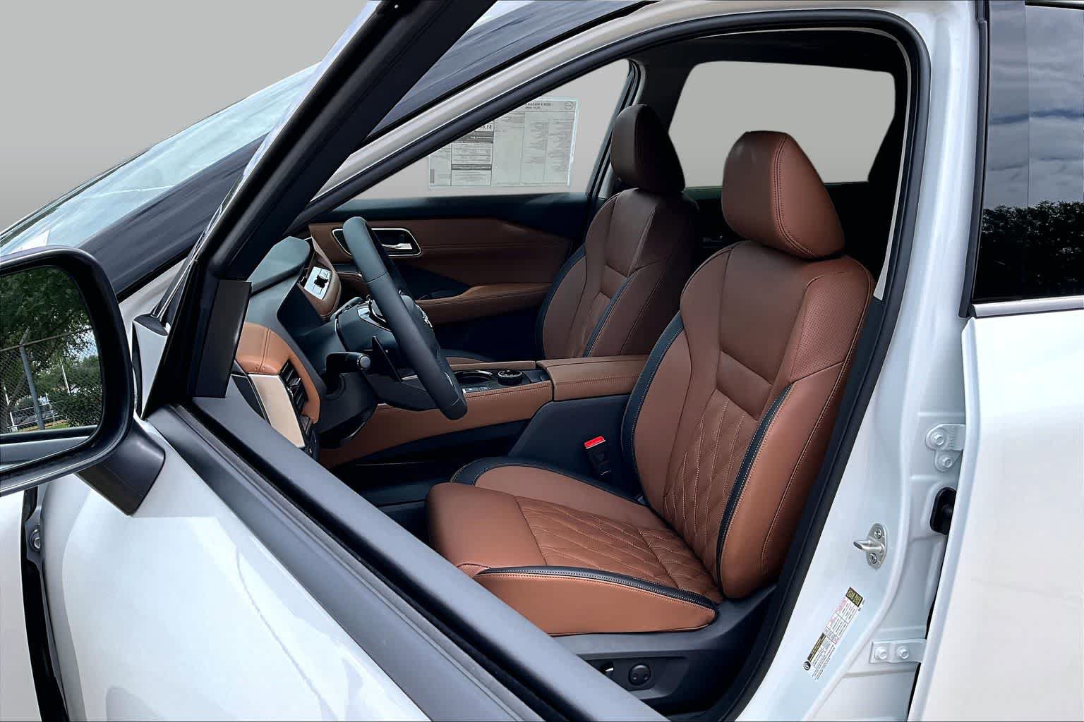 New 2026 Nissan Rogue Platinum AWD/4WD image 16