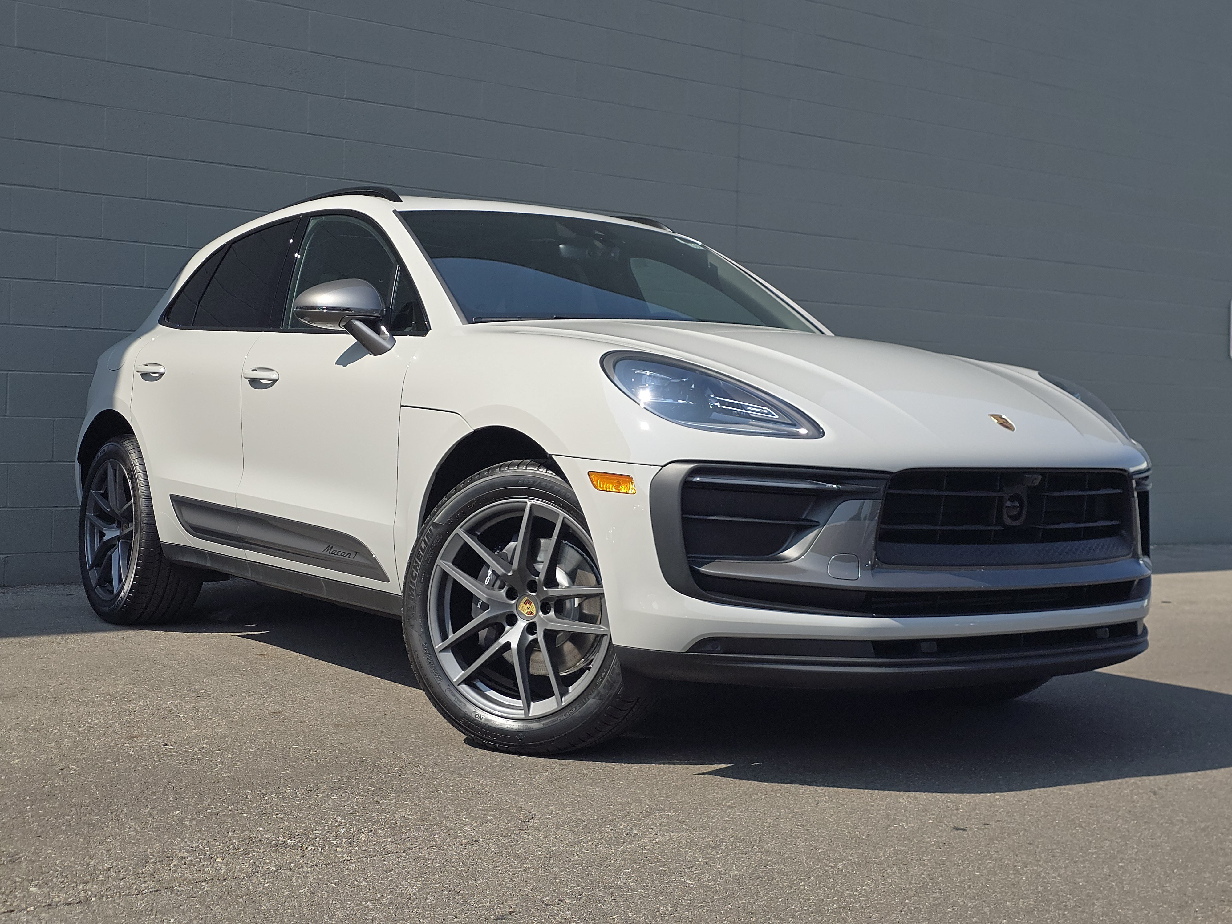 New 2026 Porsche Macan Turbo AWD/4WD image 12