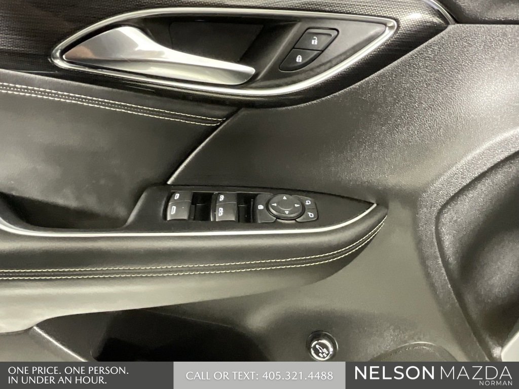Used 2023 Buick Envision Preferred w/ Sport Touring Package image 21