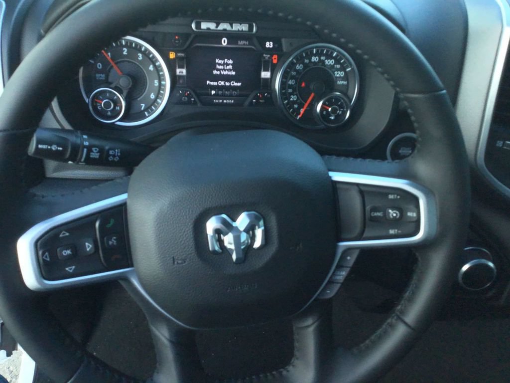 Used 2022 RAM 1500 Big Horn AWD/4WD image 13