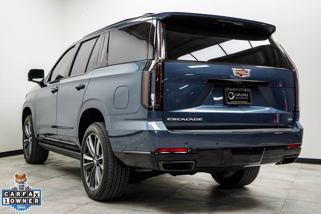 Used 2026 Cadillac Escalade Sport w/ Touring Package AWD/4WD image 11