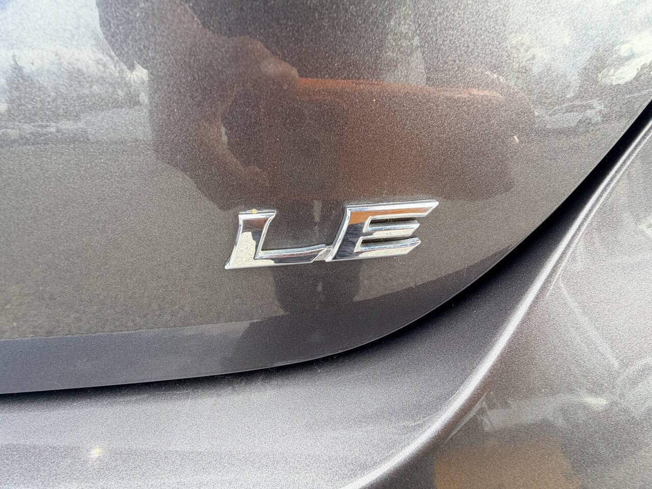 Used 2021 Toyota Camry LE FWD image 46