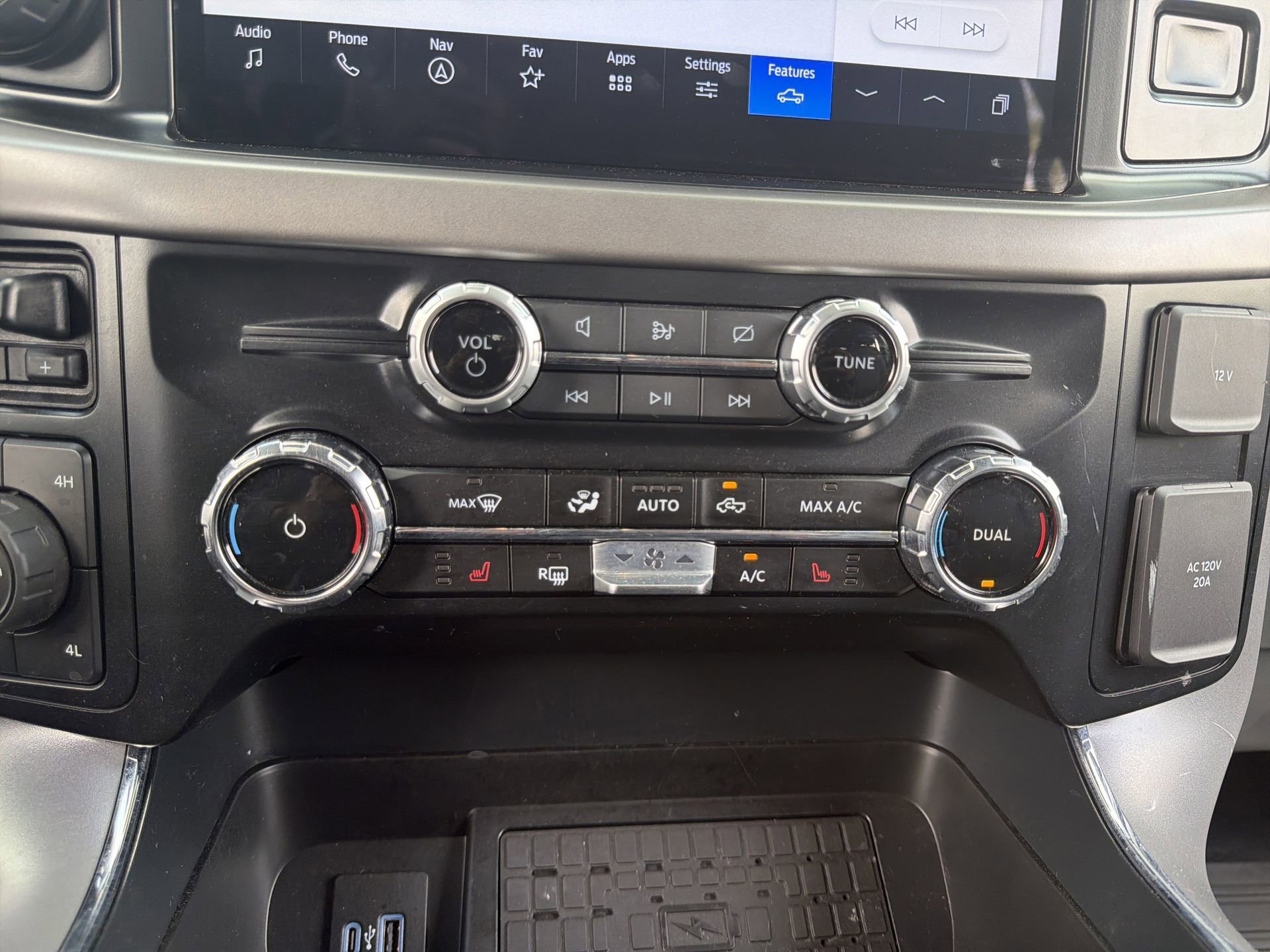 Certified 2024 Ford F150 XLT w/ Equipment Group 302A MID AWD/4WD image 14
