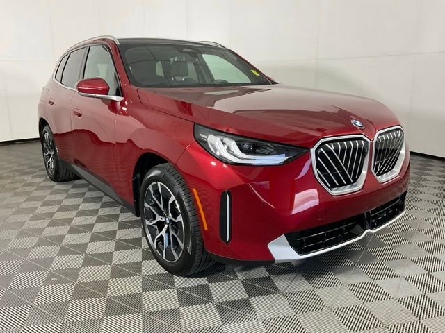 Certified 2025 BMW X3 xDrive30i AWD/4WD image 3