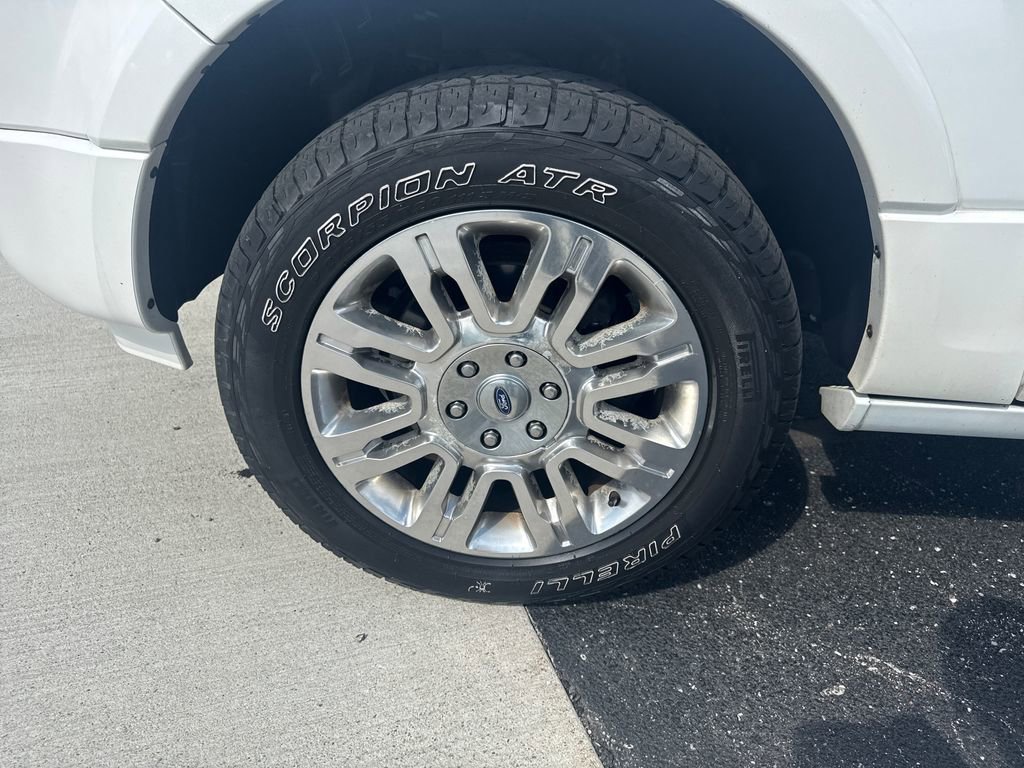 Used 2012 Ford Expedition Limited AWD/4WD image 12