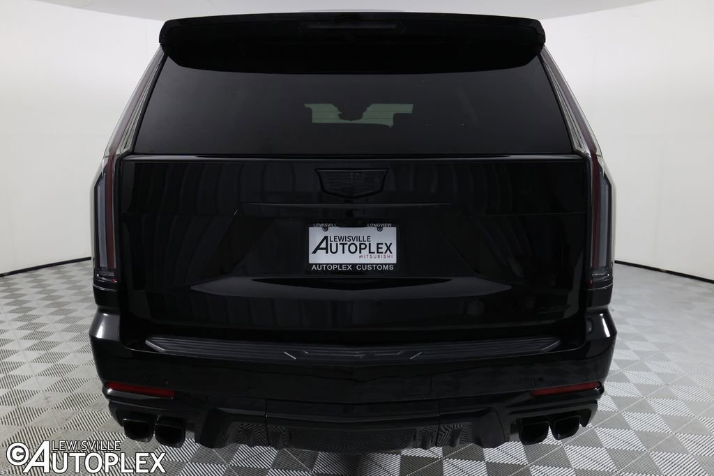Used 2025 Cadillac Escalade V image 6