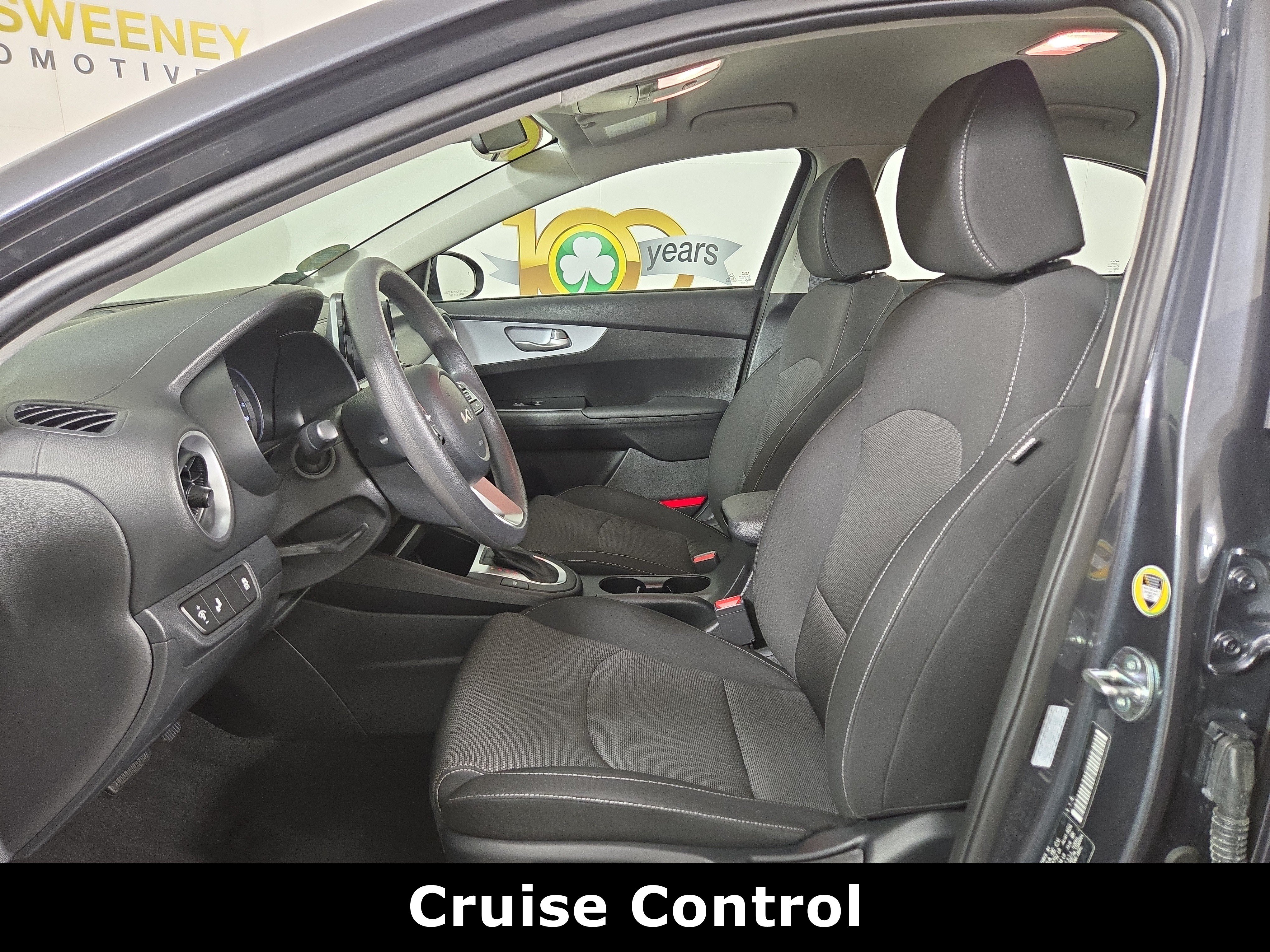 Used 2024 Kia Forte LXS w/ LXS Technology Package FWD image 11
