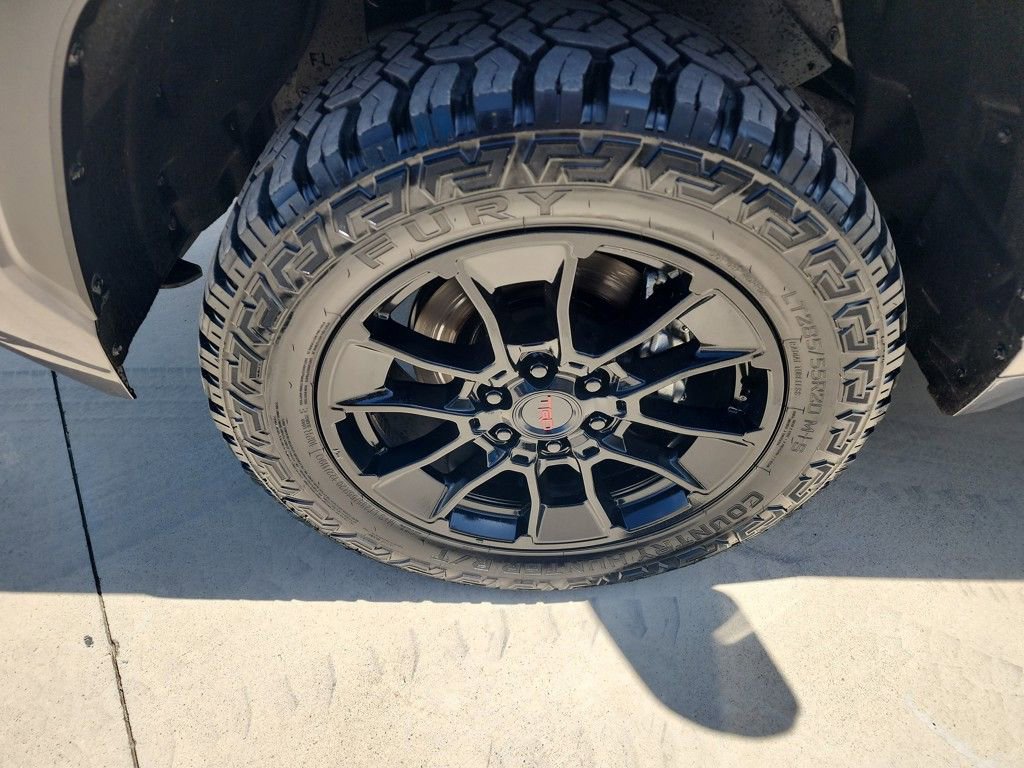 Used 2023 Toyota Tundra SR5 w/ SR5 Convenience Package image 5