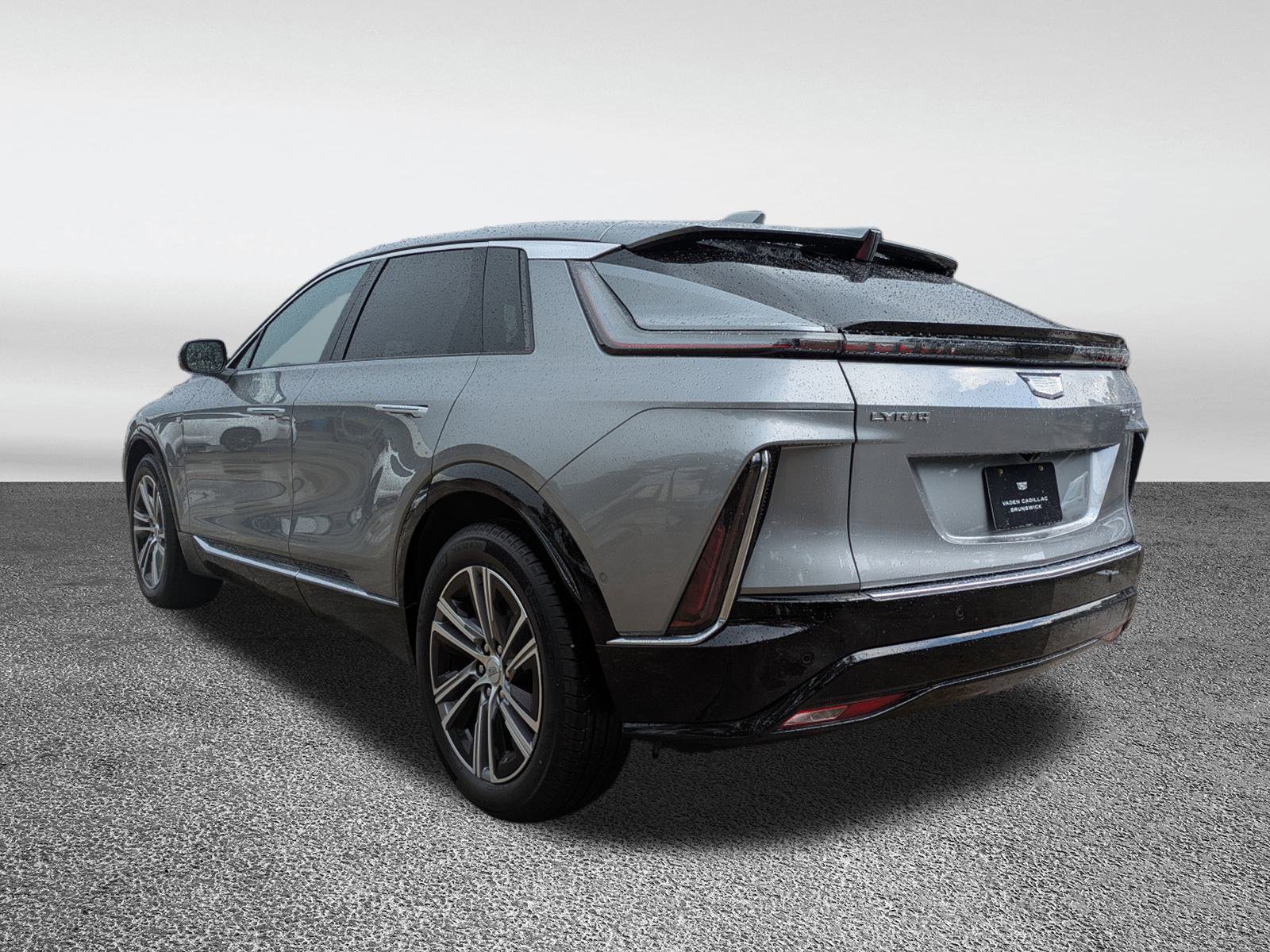 New 2025 Cadillac Lyriq Luxury image 27