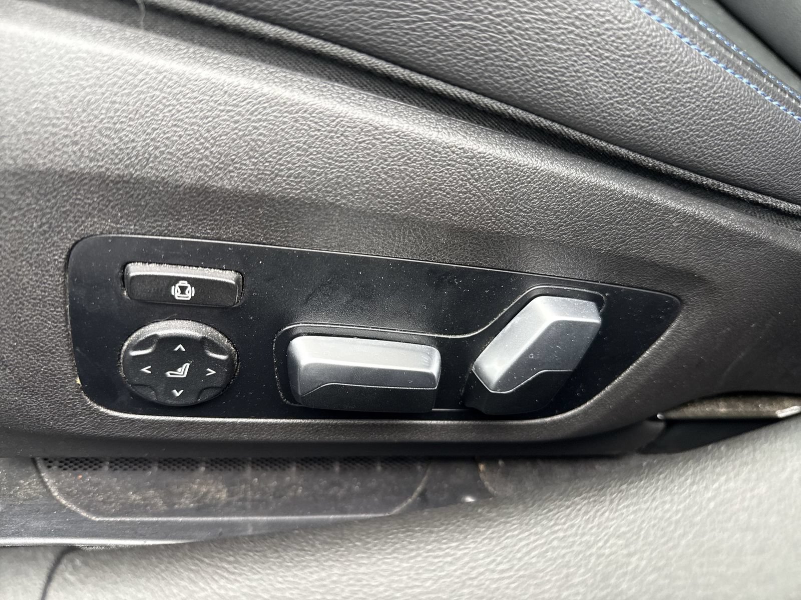 Used 2021 BMW M340i xDrive AWD/4WD image 13