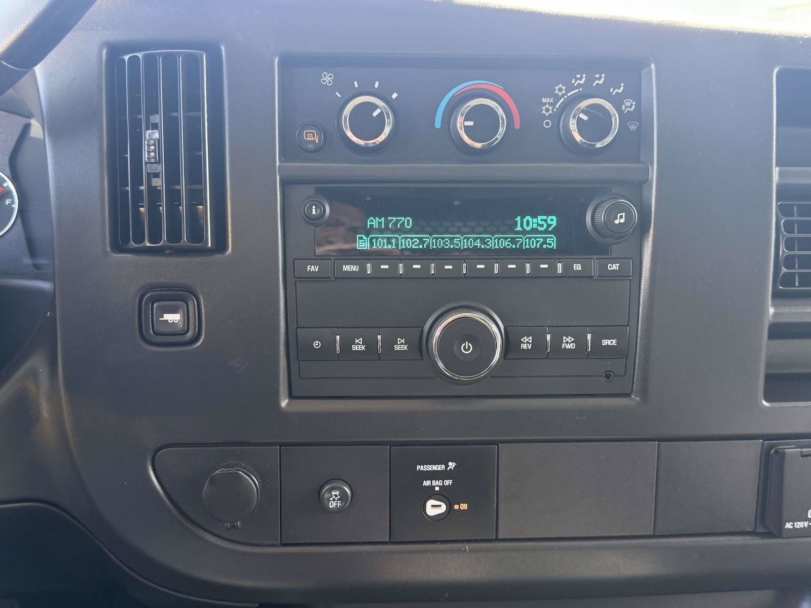 Certified 2025 Chevrolet Express 2500 w/ Driver Convenience Package RWD image 21