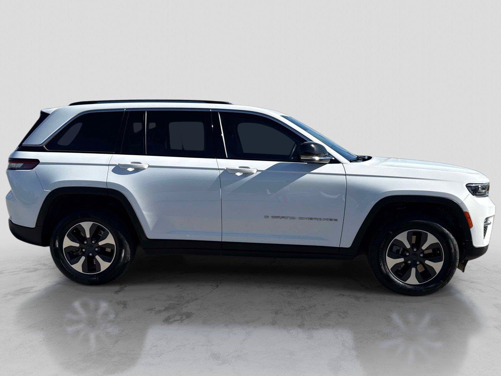 Certified 2024 Jeep Grand Cherokee Limited 4xe AWD/4WD image 4