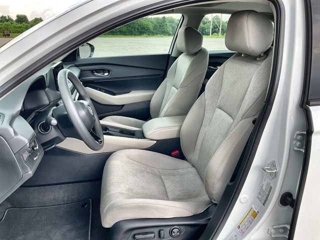 Certified 2025 Honda Accord SE image 19