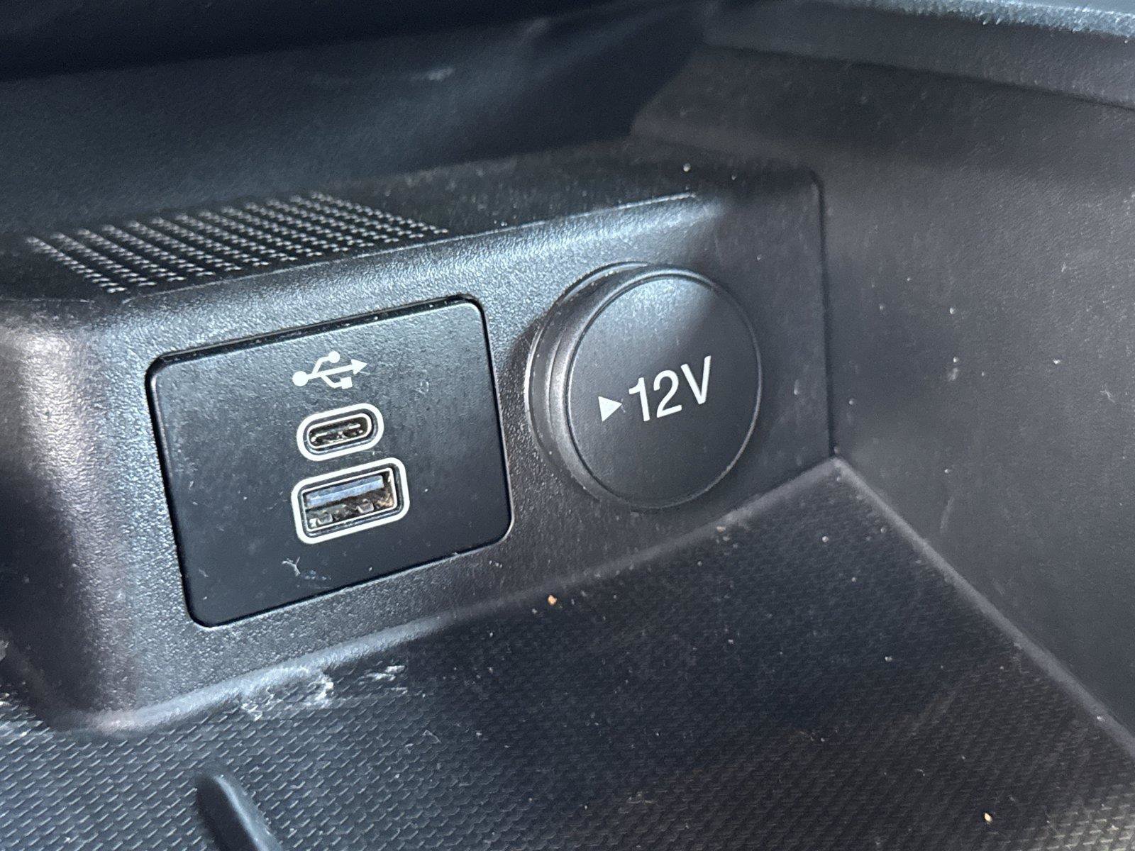 Used 2025 Ford Escape ST-Line AWD/4WD image 22
