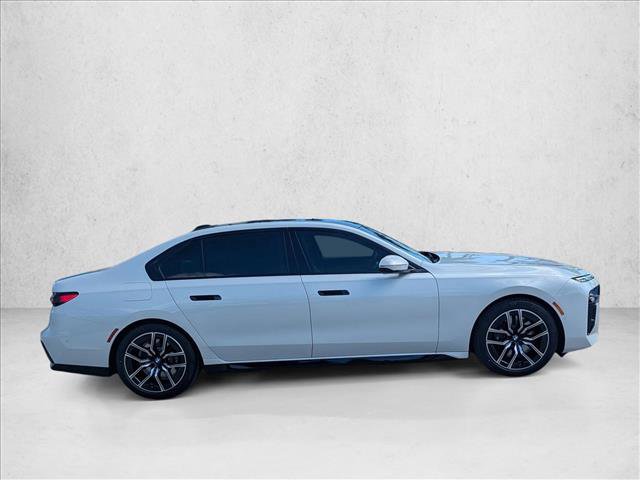 Certified 2025 BMW 740i w/ Premium Package image 4