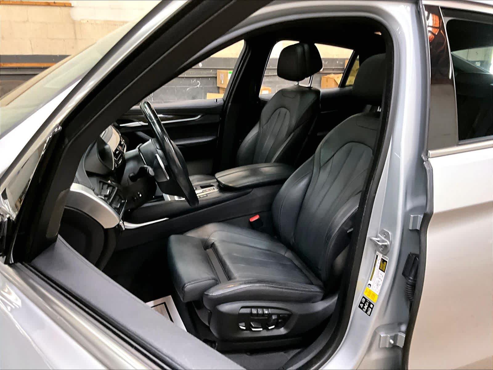 Used 2018 BMW X6 xDrive40i AWD/4WD image 28