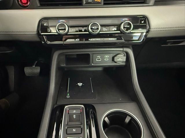 Used 2023 Honda Pilot Touring image 24