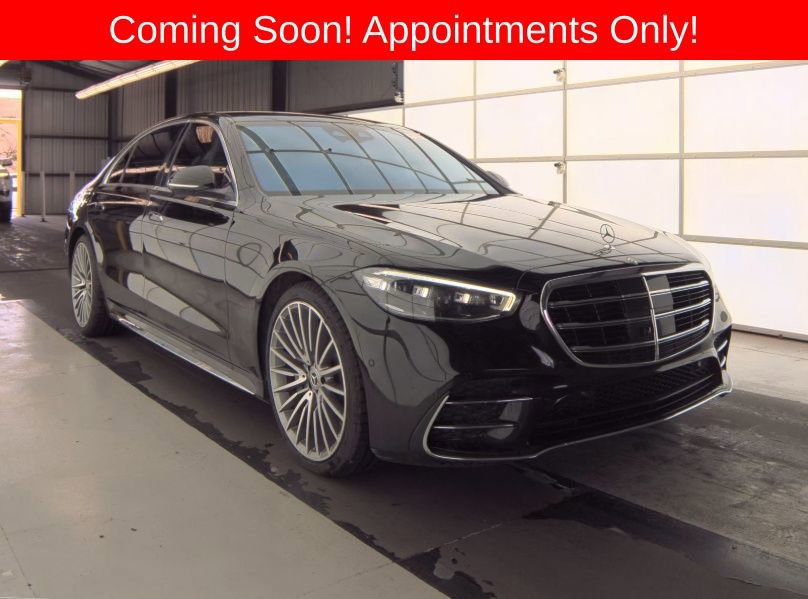 Used 2023 Mercedes-Benz S 500 4MATIC Sedan w/ AMG Line image 2
