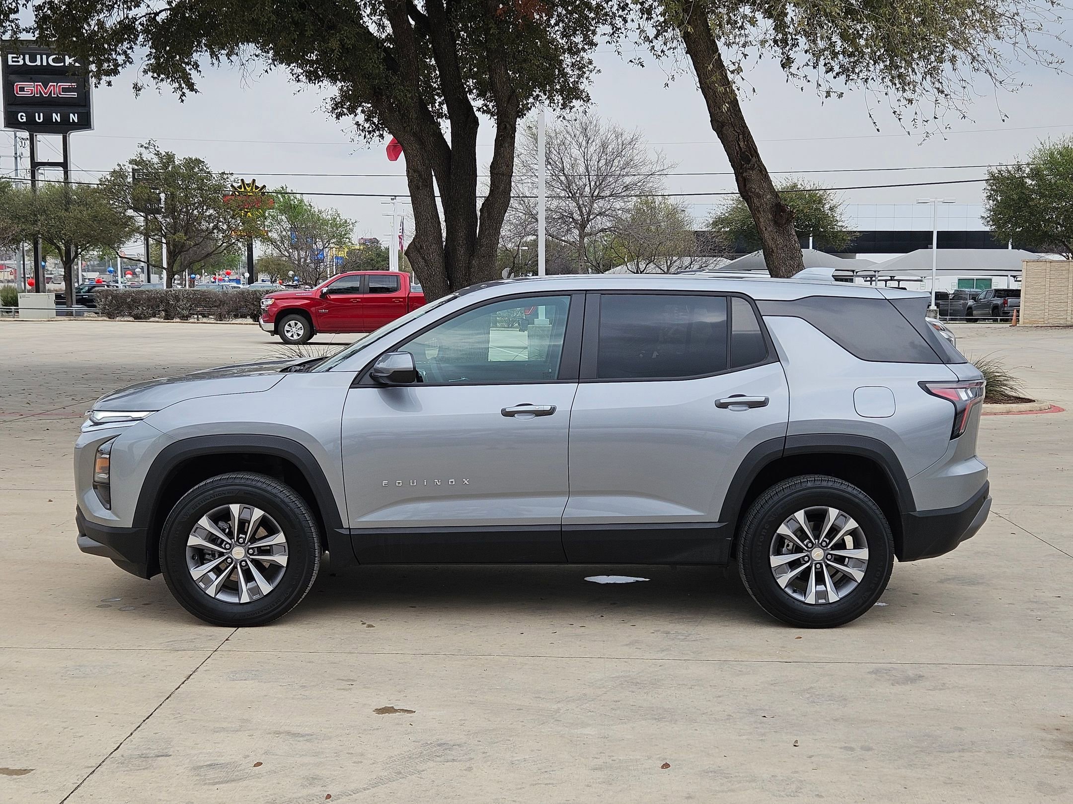Certified 2026 Chevrolet Equinox LT image 6