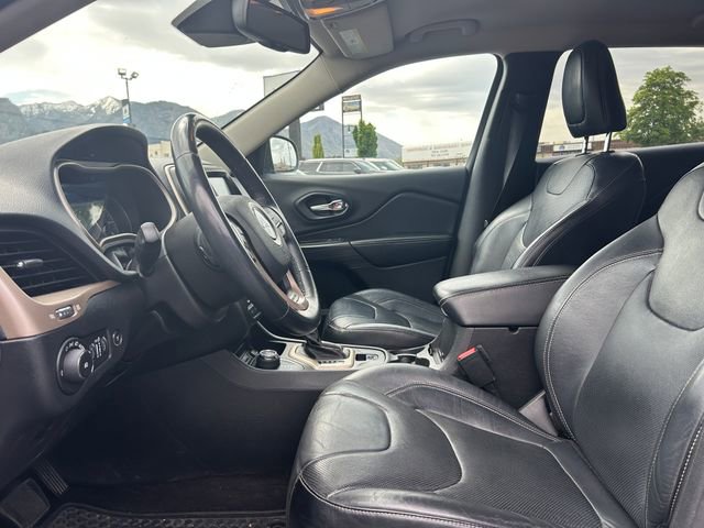 Used 2014 Jeep Cherokee Limited w/ Technology Group AWD/4WD image 26