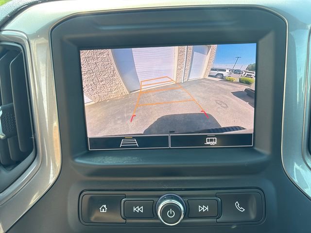 Used 2024 Chevrolet Silverado 2500 Custom image 24