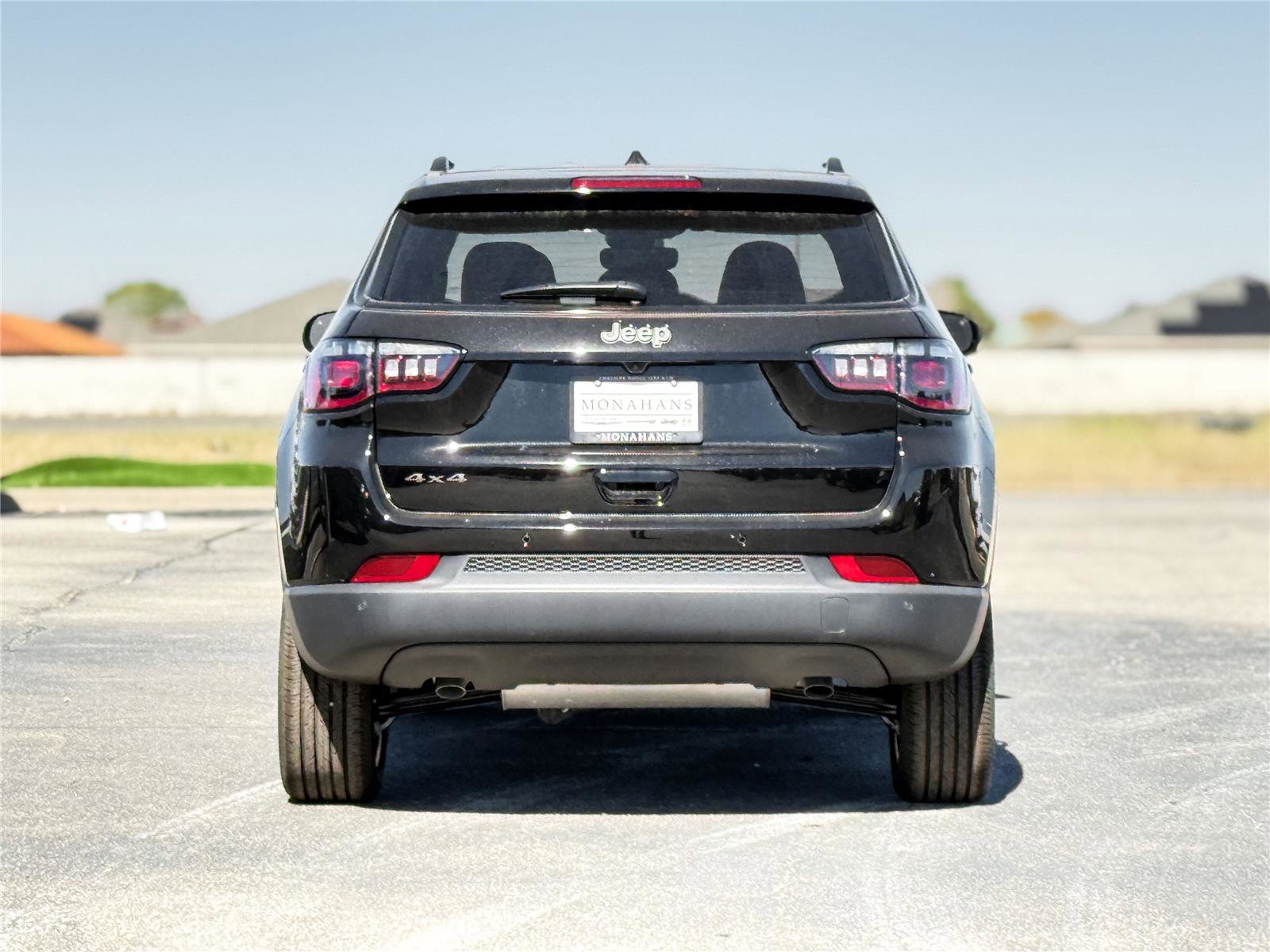 New 2026 Jeep Compass Limited AWD/4WD image 6