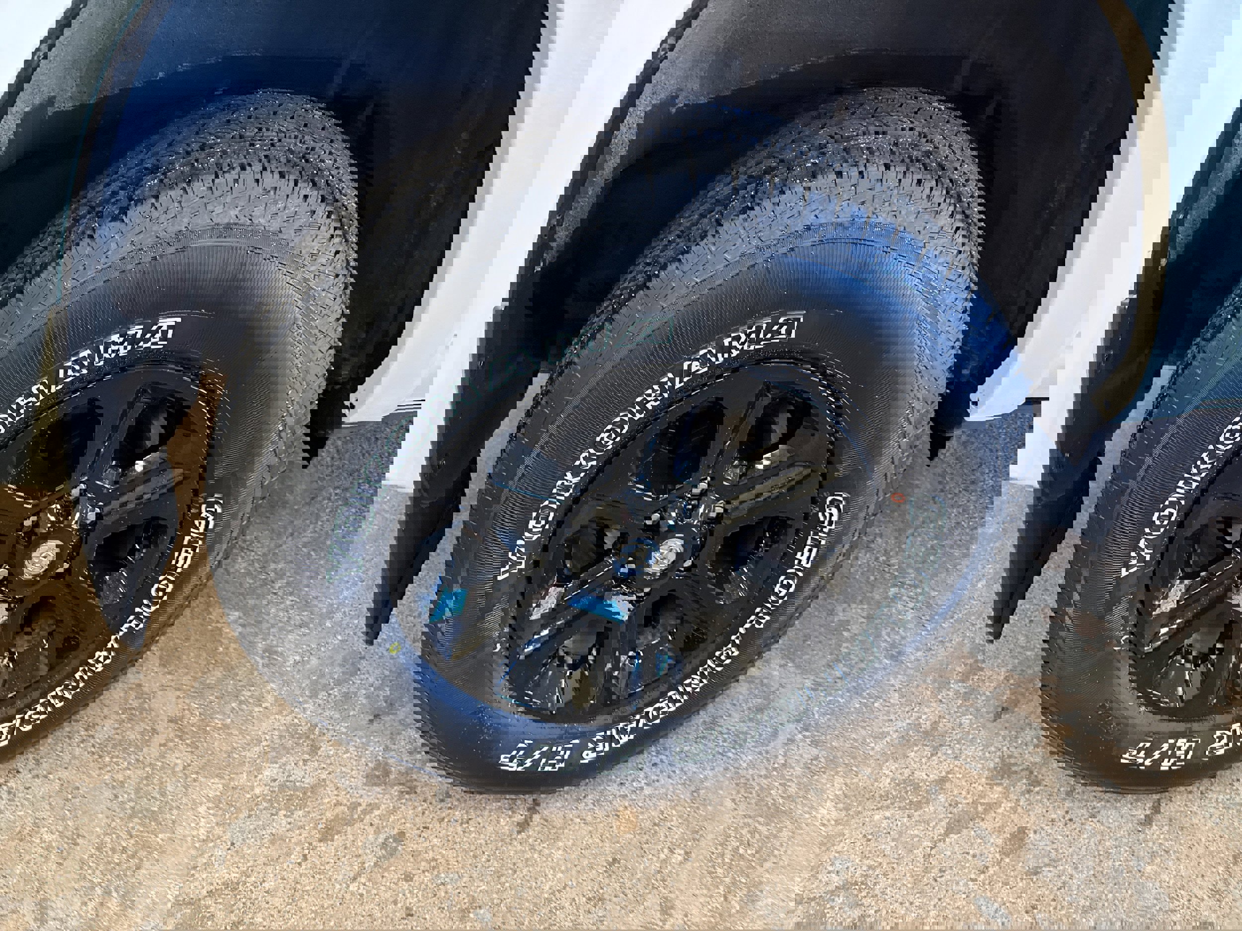 Used 2022 Toyota 4Runner SR5 Premium image 12