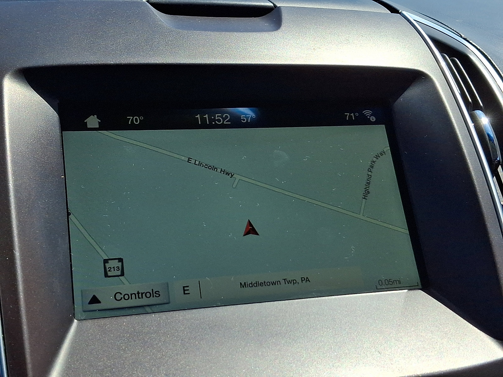 Used 2016 Ford Edge Titanium w/ Equipment Group 301A AWD/4WD image 17