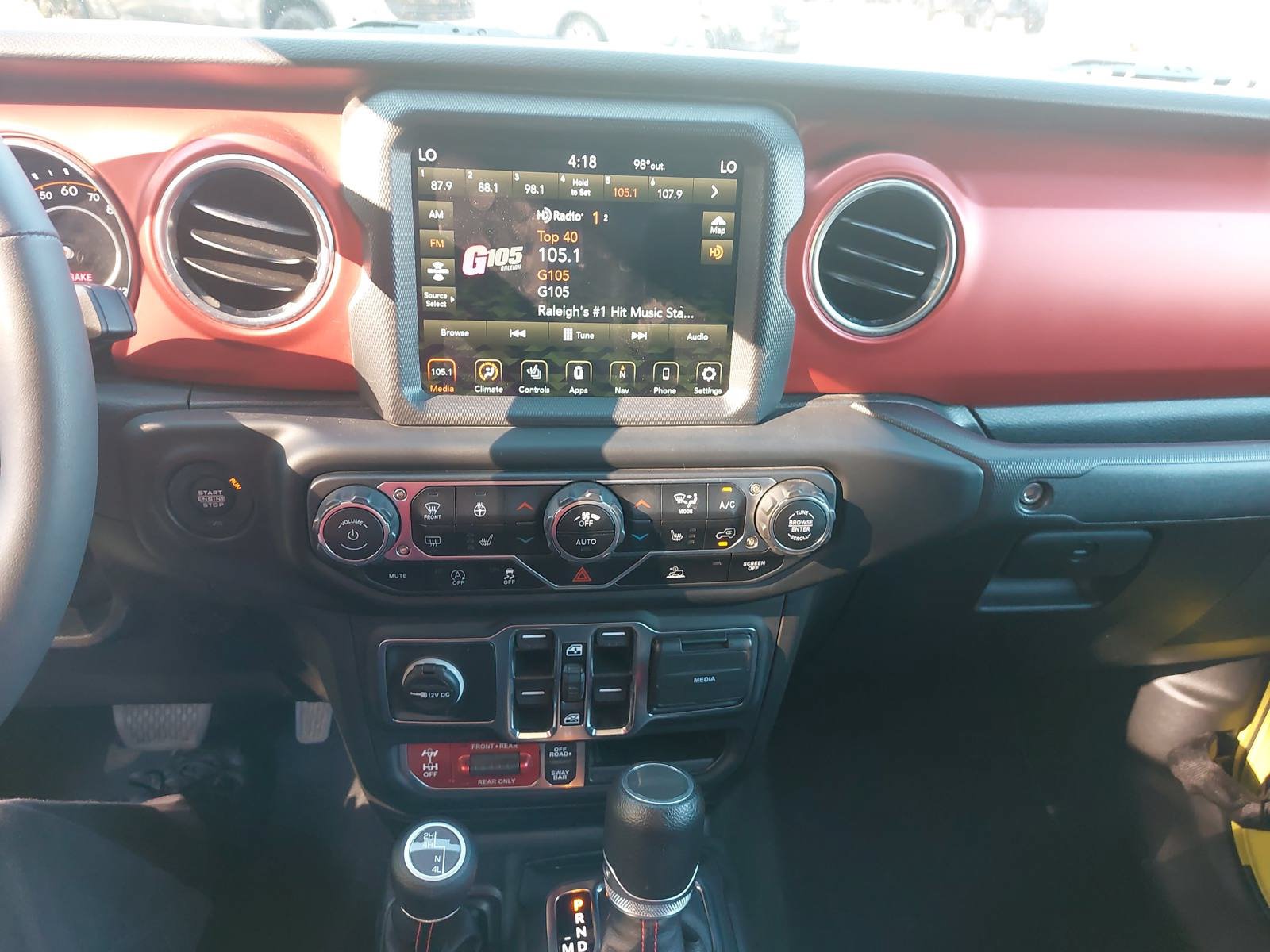 Used 2023 Jeep Gladiator Rubicon w/ LED Lighting Group AWD/4WD image 20