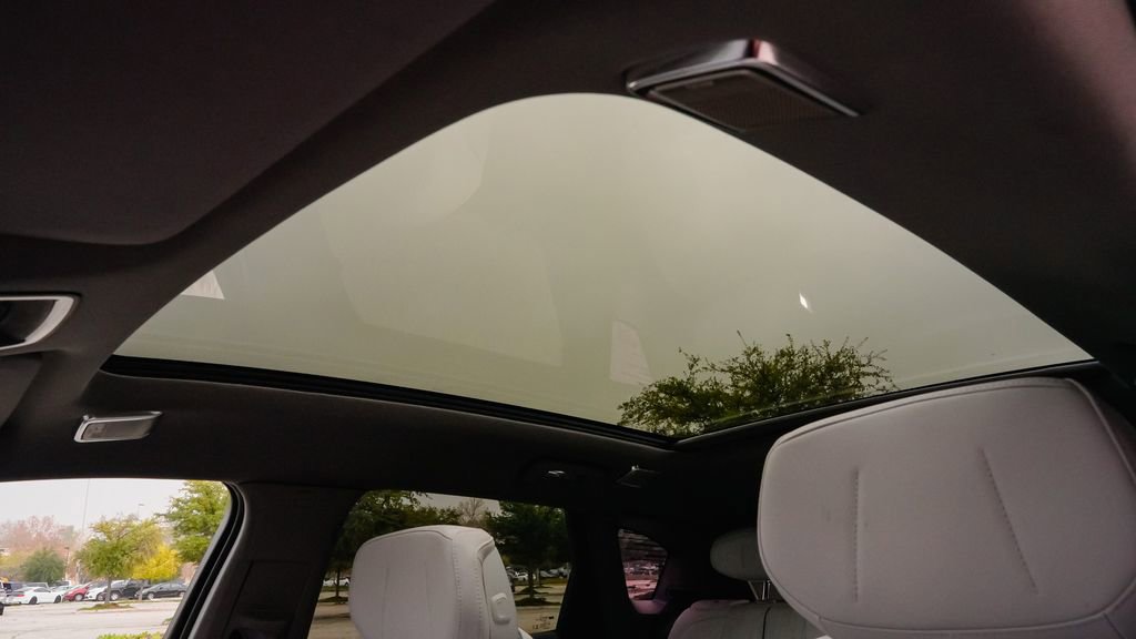 New 2026 Cadillac Optiq Sport 2 image 15