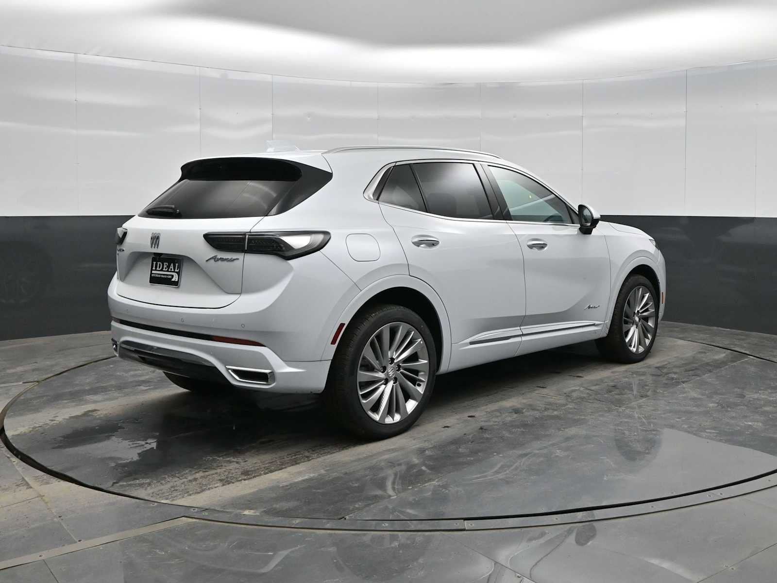 New 2026 Buick Envision Avenir image 7