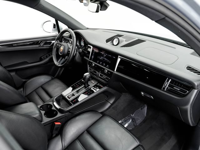 Certified 2022 Porsche Macan S AWD/4WD image 23