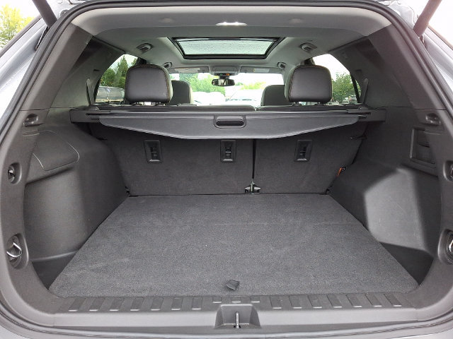 Used 2023 Chevrolet Equinox Premier AWD/4WD image 30