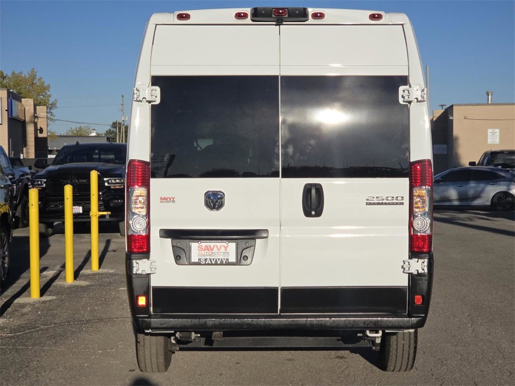 Used 2023 RAM ProMaster 2500 image 5
