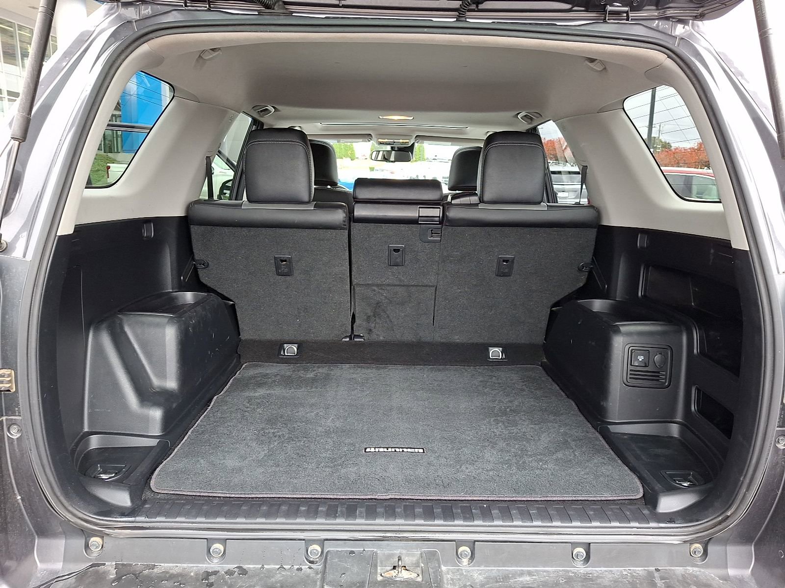 Used 2021 Toyota 4Runner SR5 Premium image 28