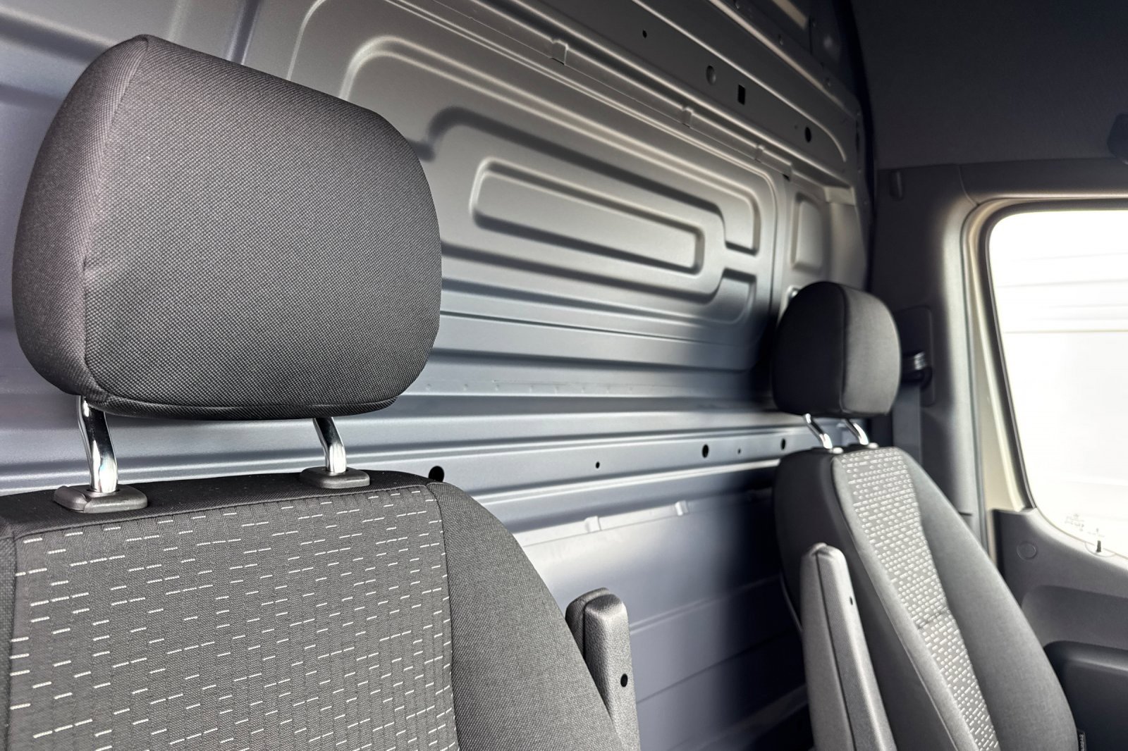 New 2025 Mercedes-Benz Sprinter 2500 image 18